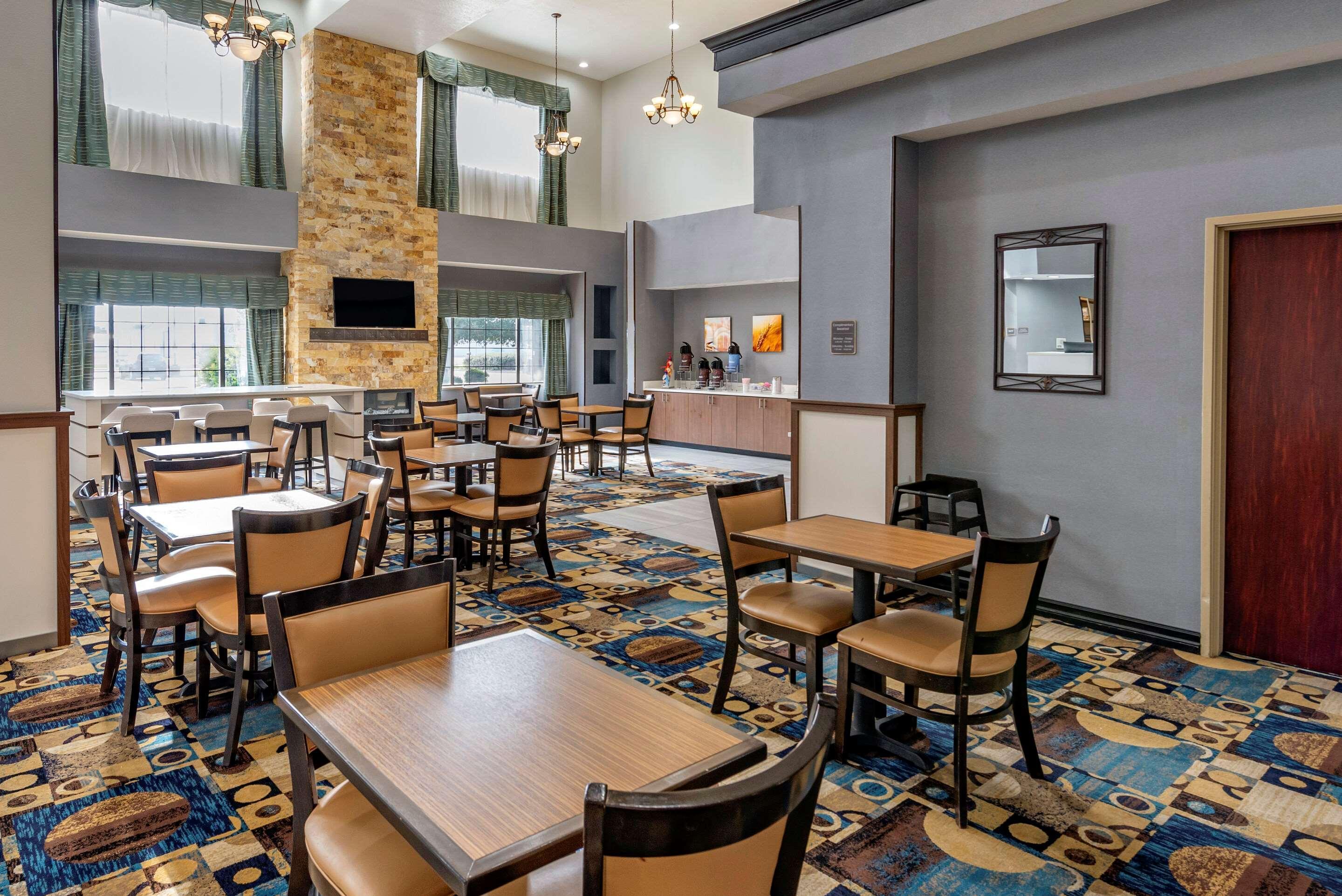 Comfort Suites Clovis Exterior foto